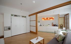 Eli Apartment